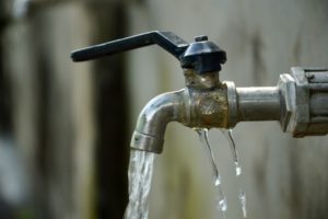 honey do checklist. home maintenance for winter. outdoor faucet