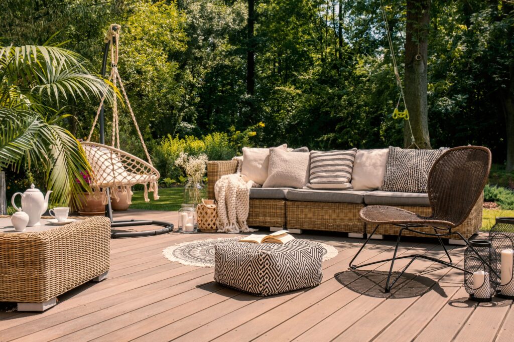 modern deck design