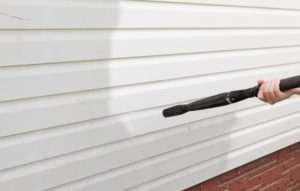 vinyl siding. clean vinyl siding. power wash vinyl siding