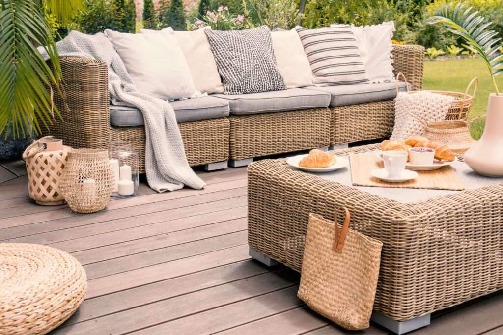 modern deck design