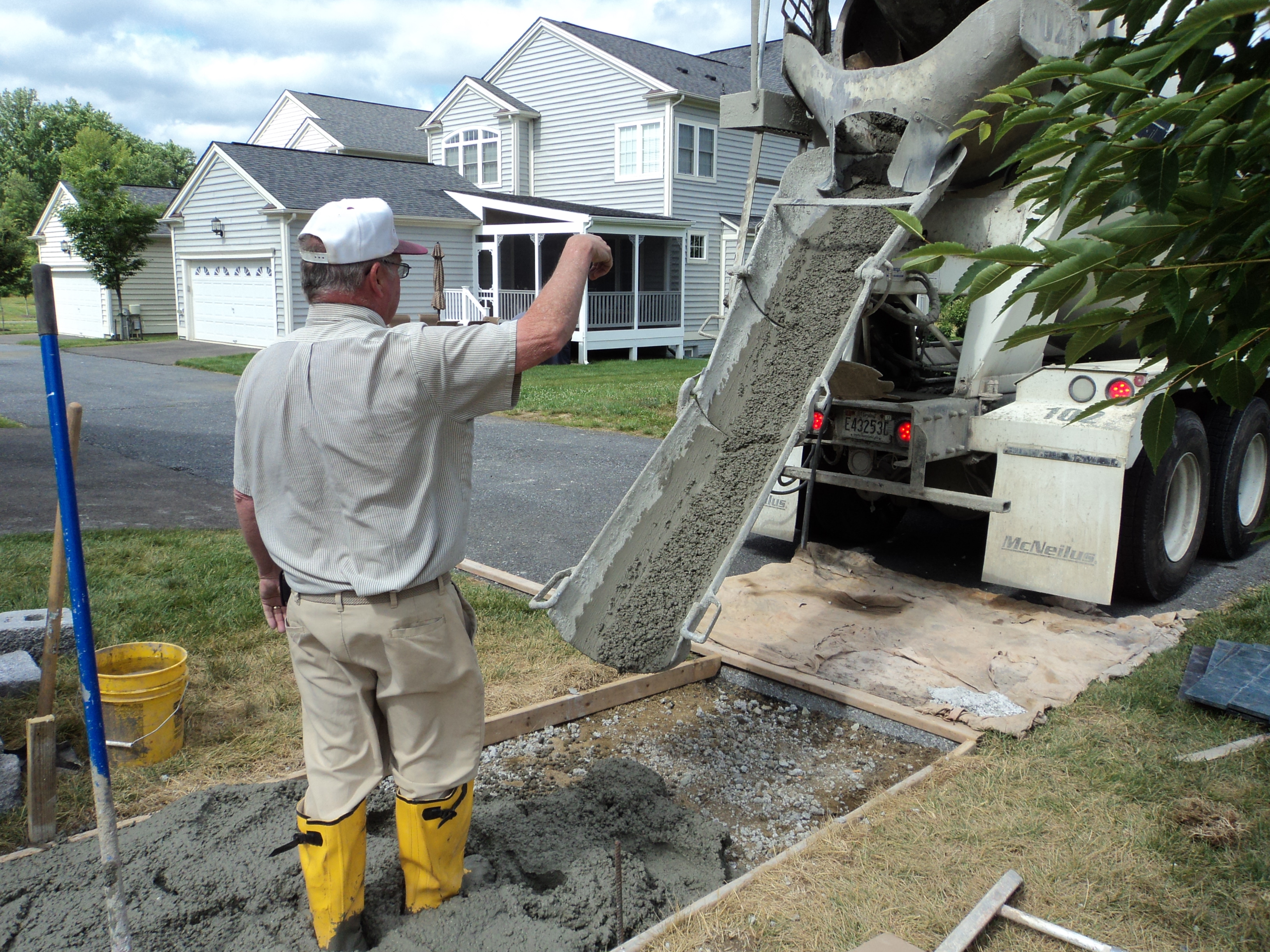 professional concrete company, stamped concrete contractor