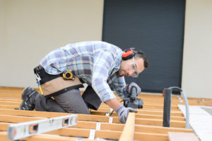 hiring a deck builder