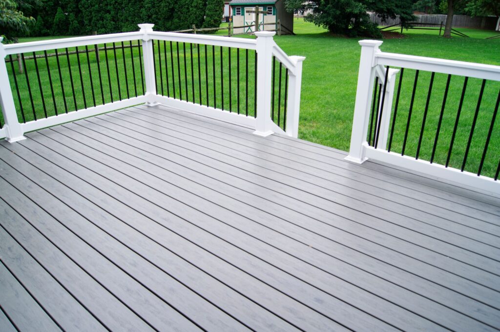composite decking color
